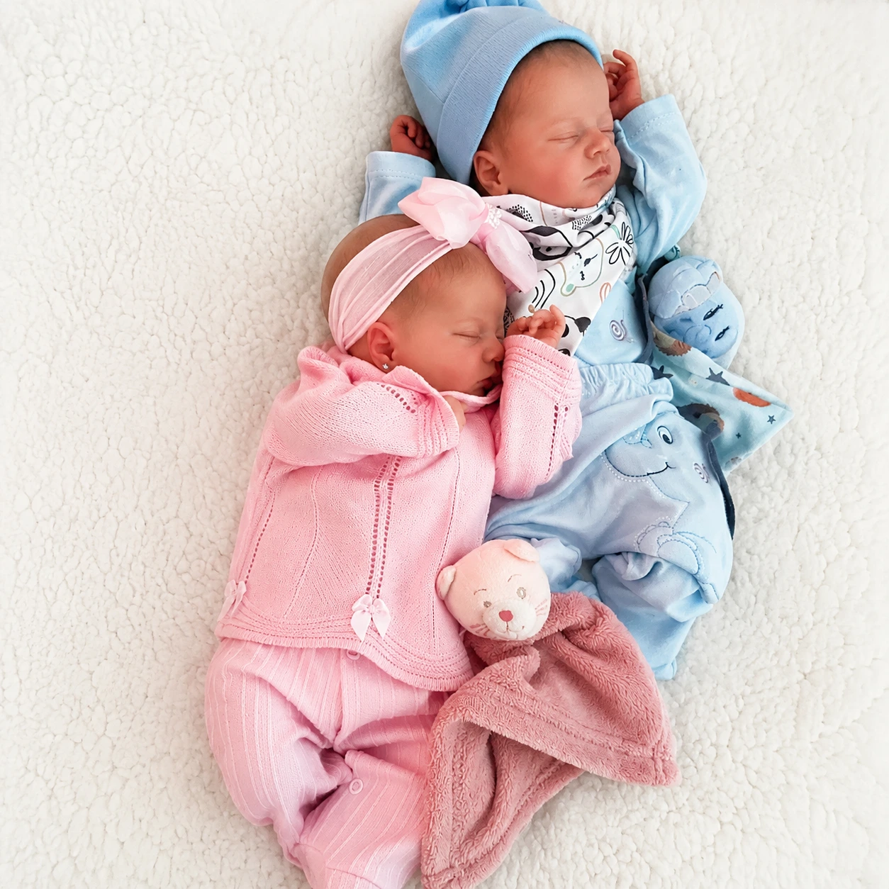 Bebê reborn gêmeos charlotte com acabamento premium feito à mão – foto 5 Bebê reborn gêmeos charlotte com acabamento premium feito à mão – foto 5