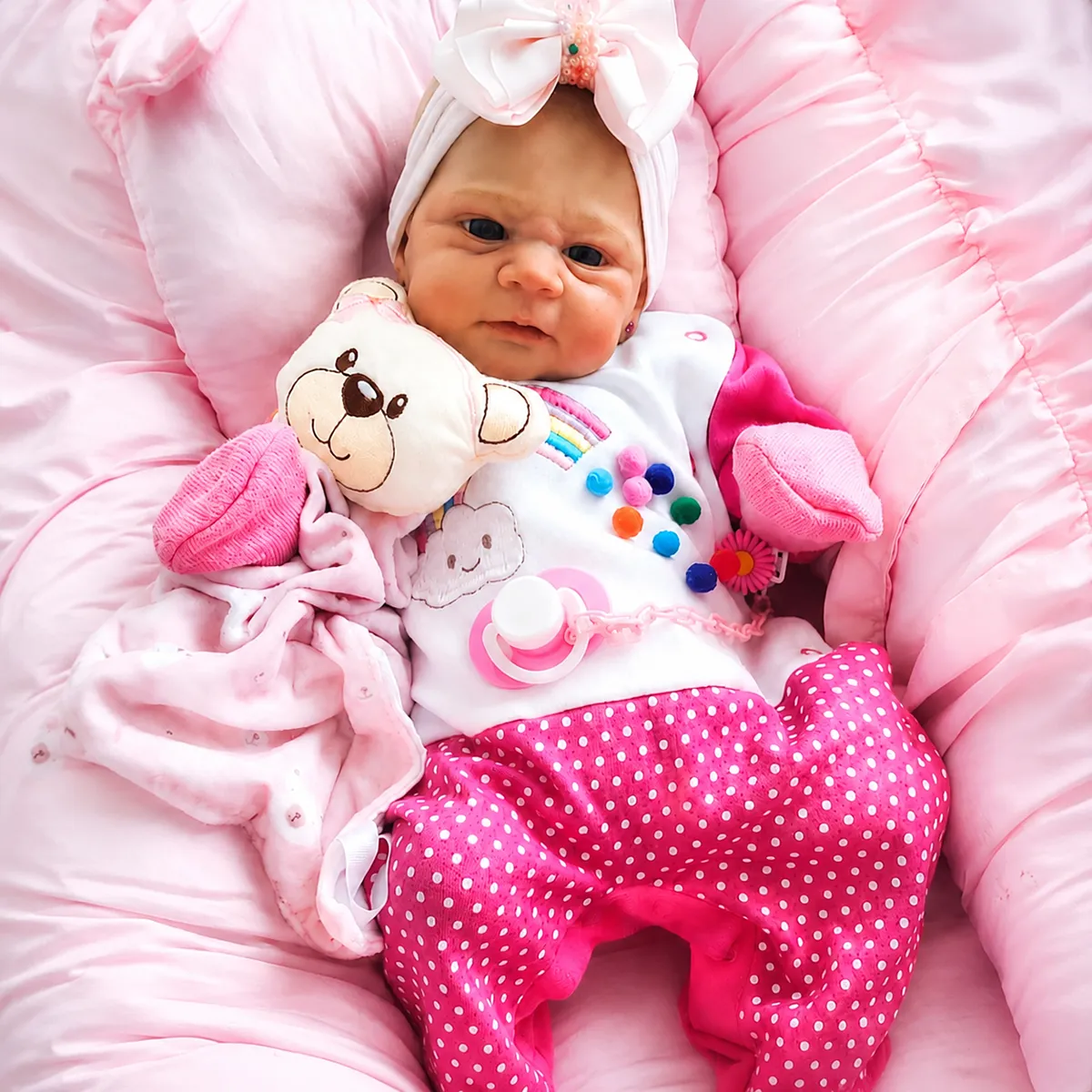 Bebê reborn menina elijah, feito à mão na Iza Reborn