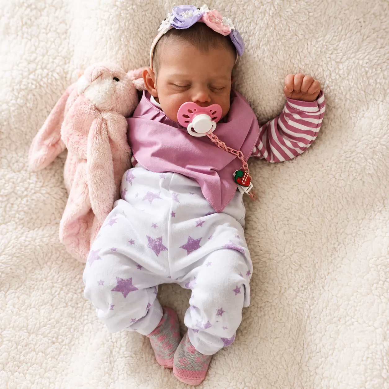Bebê reborn erica, feito à mão na Iza Reborn Bebê reborn erica, feito à mão na Iza Reborn