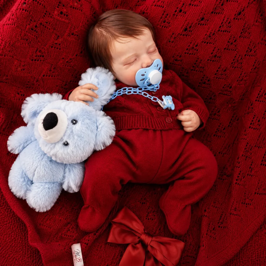 Bebê reborn menino lou lou fio a fio em detalhe do rosto realista – foto 2