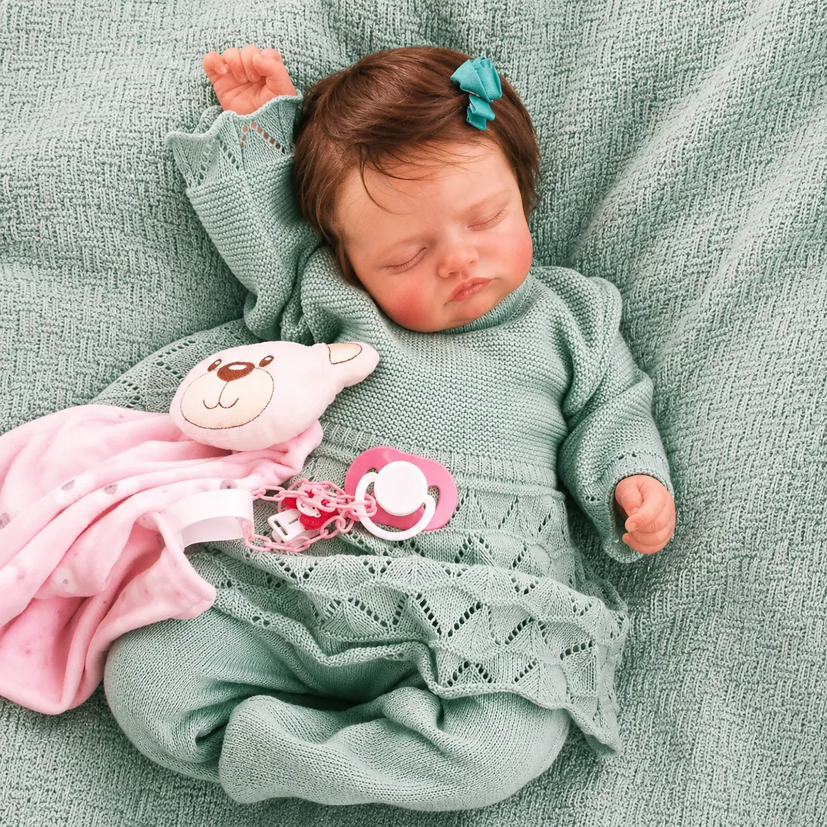 Bebê reborn rosalie delicada, feito à mão na Iza Reborn Bebê reborn rosalie delicada, feito à mão na Iza Reborn