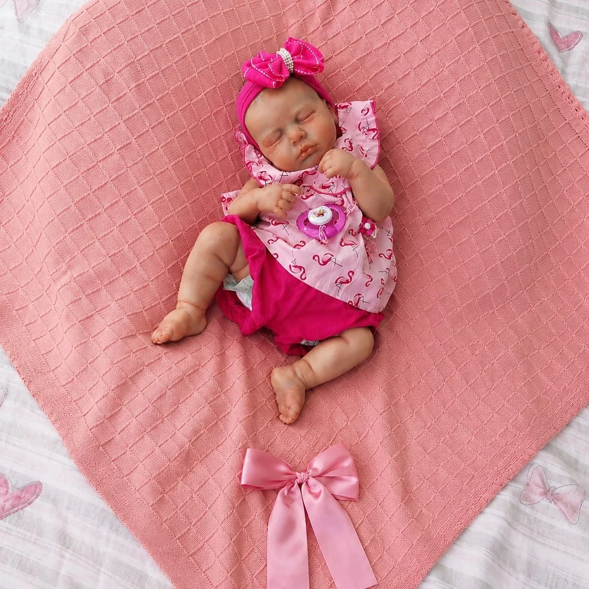Bebê reborn lou lou, feito à mão na Iza Reborn