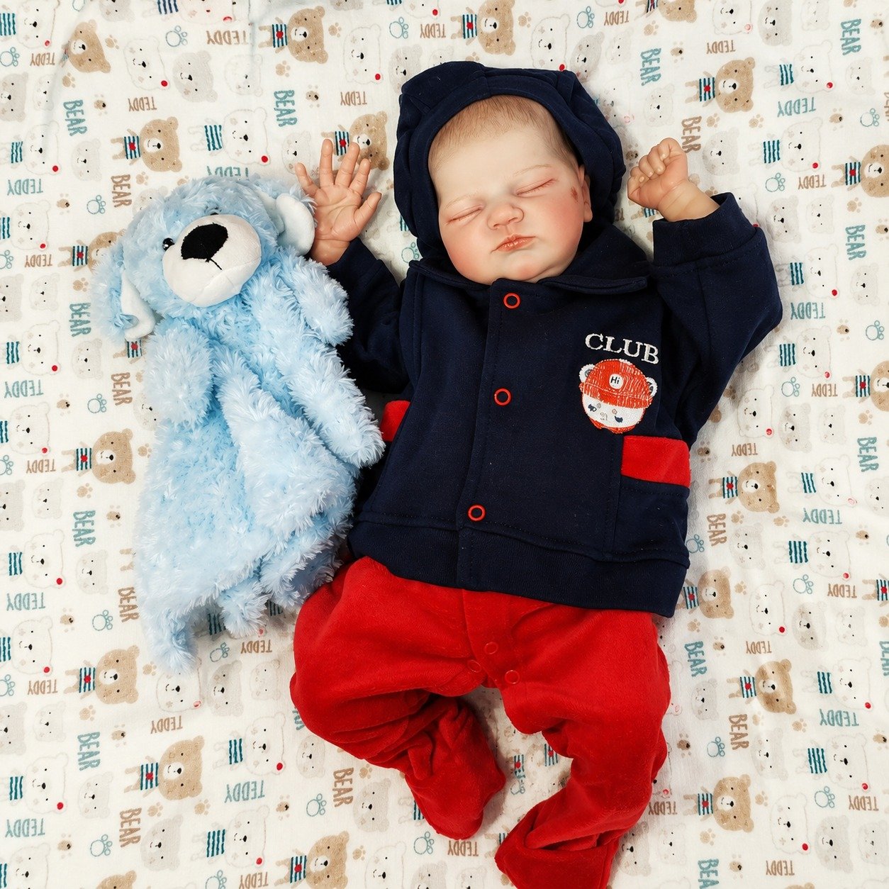 Bebê reborn menino quinlyn em detalhe do rosto realista – foto 2
