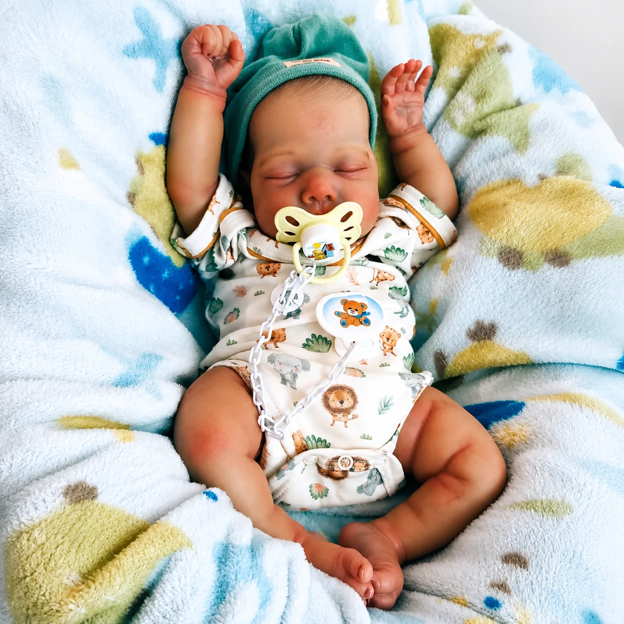 Bebê Reborn Menino Marley com acabamento premium feito à mão – foto 5 Bebê Reborn Menino Marley com acabamento premium feito à mão – foto 5